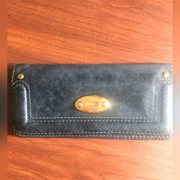 Chloe Bifold Long Wallet in EUC SUPER SOFT!!